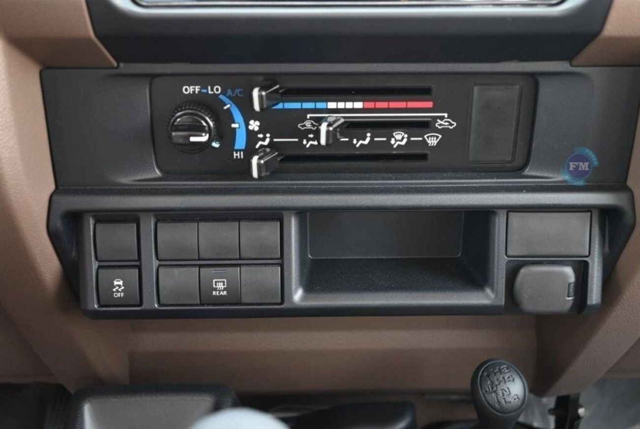 تويوتا لاند كروزر 70 71 4.0L Petrol Manual