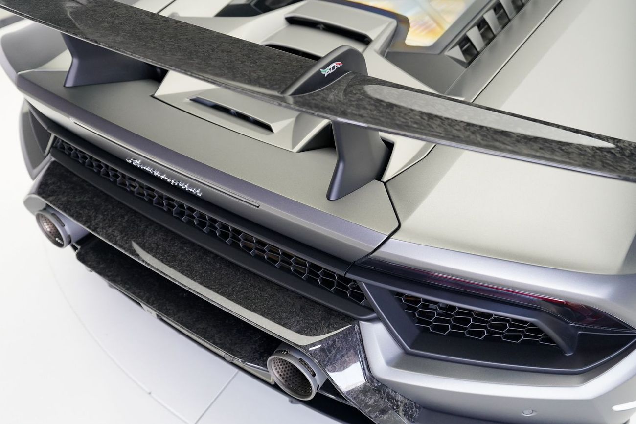 لامبورغيني هوراكان PERFORMANTE