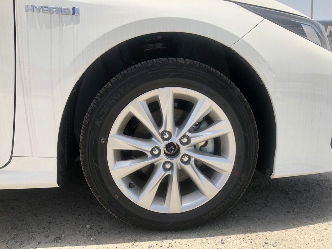 تويوتا كورولا 2024 تويوتا كورولا هايبرد 2024 للتصدير