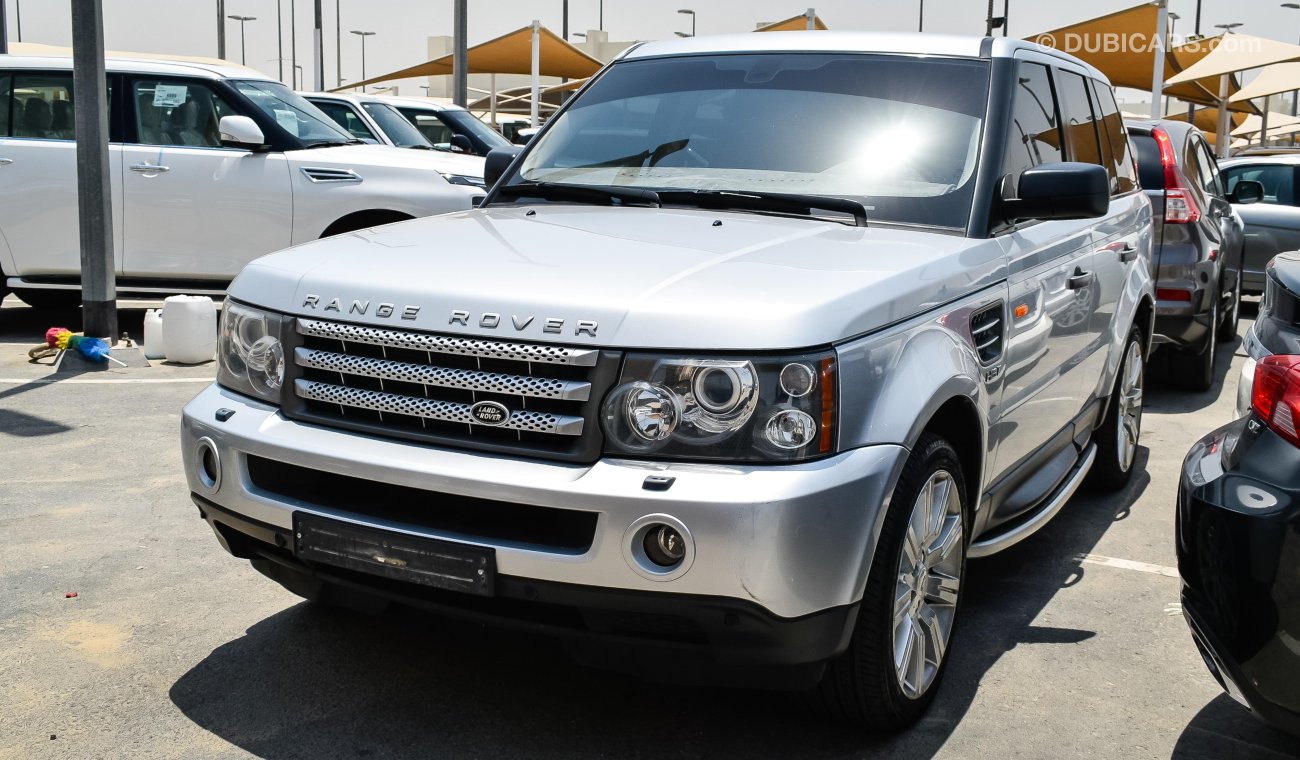 Land Rover Range Rover Sport HSE With Supercharged badge