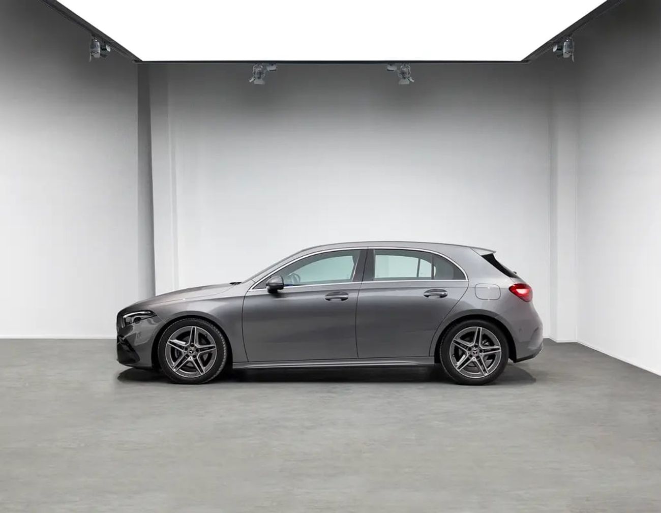 مرسيدس بنز A 200 AMG