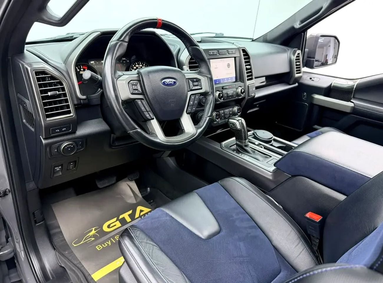 Ford F-150 F150 Raptor, Warranty, Full Service History, Carbon Fiber Interior, Fully Loaded, GCC