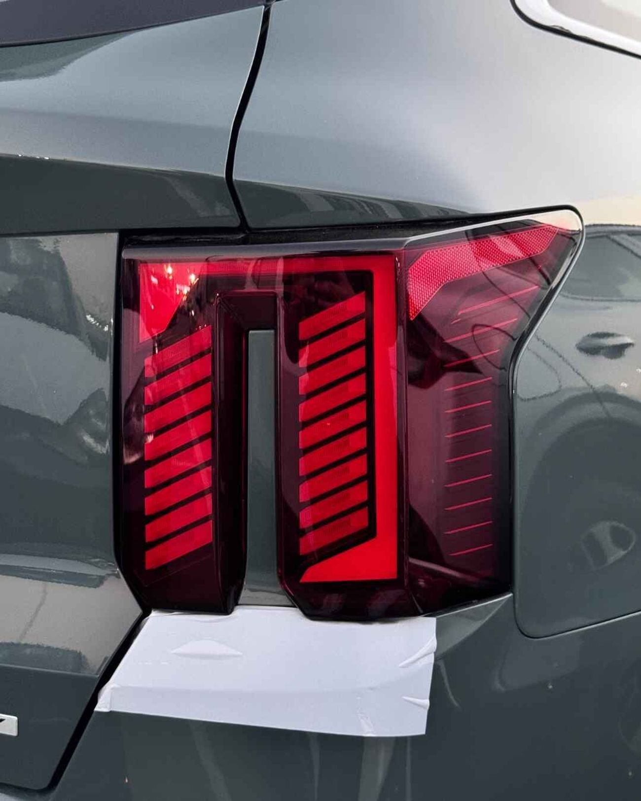 Kia Sorento FULL 1.6T (HYBRID) - 2025 MODEL -MID OPTION