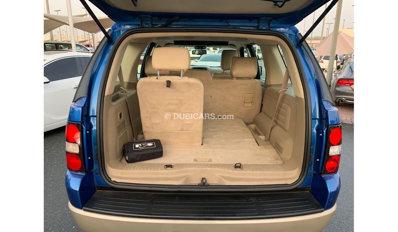 Ford Explorer Ford Explorer Eddie Bauer_2010_GCC_Excellent_Condithion _Full opshin
