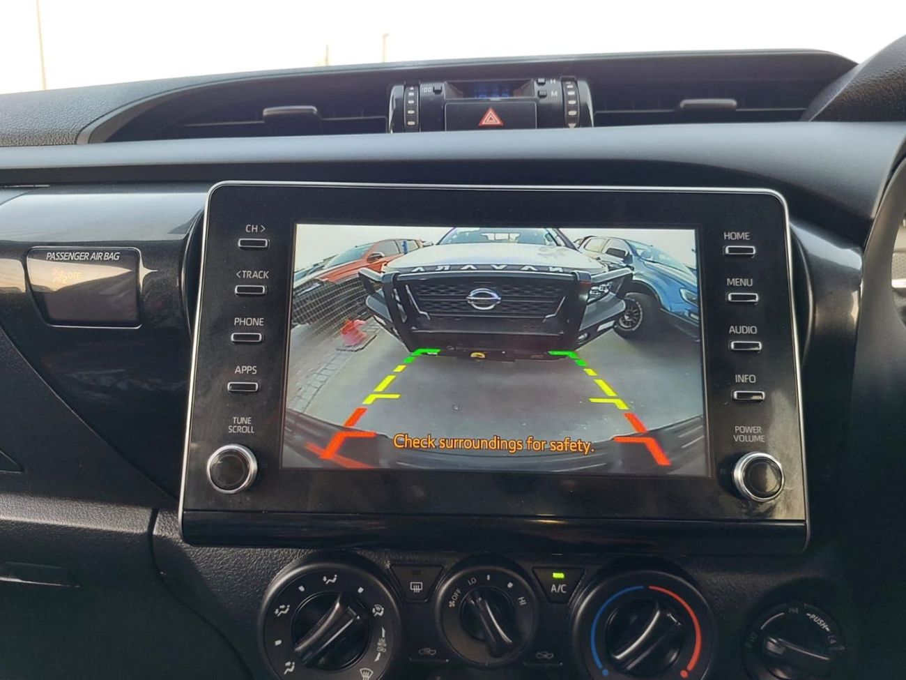 Toyota Hilux TOYOTA HILUX PICKUP RHD 2024 MODEL 2.8 L DIESEL AUTOMATIC(PM13901)