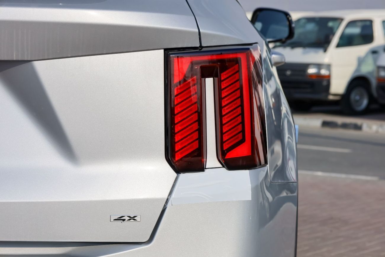 كيا سورينتو EX 2025 | 7-Seater SUV | 2.5L Petrol | AWD | 12.3” Panoramic Display | LED & Xenon | Export