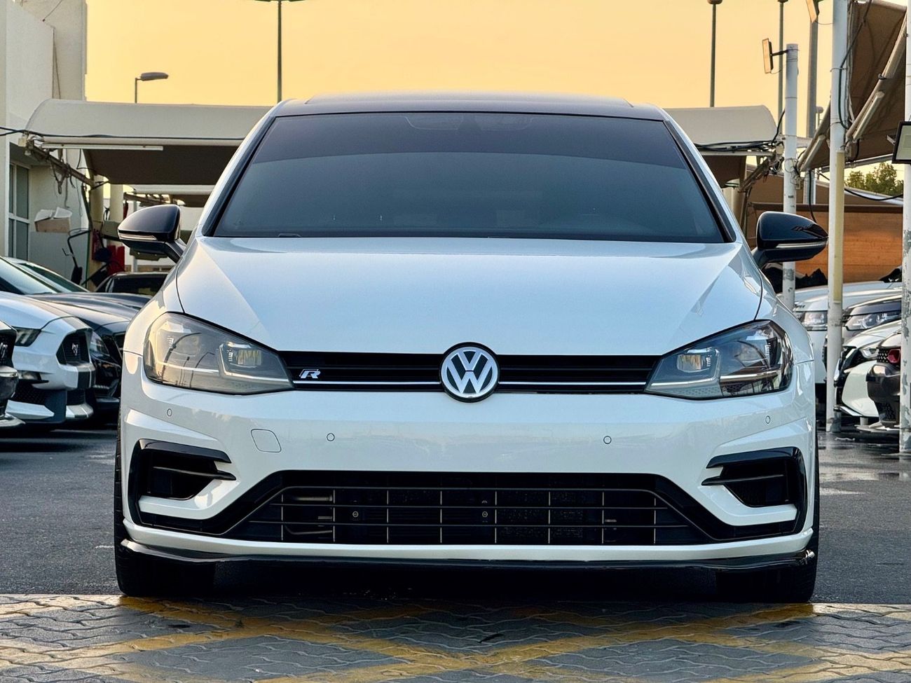 Volkswagen Golf R