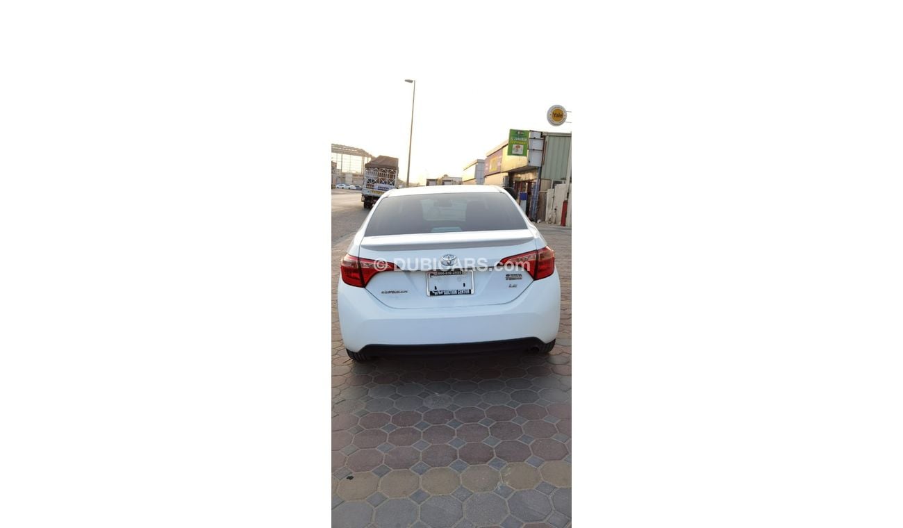 Used TOYOTA COROLLA CLEAN CAR 2017 for sale in Dubai 466838