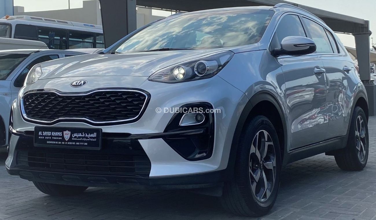 Kia Sportage Mid (GCC 2.0 ) very good condition without accident original painting