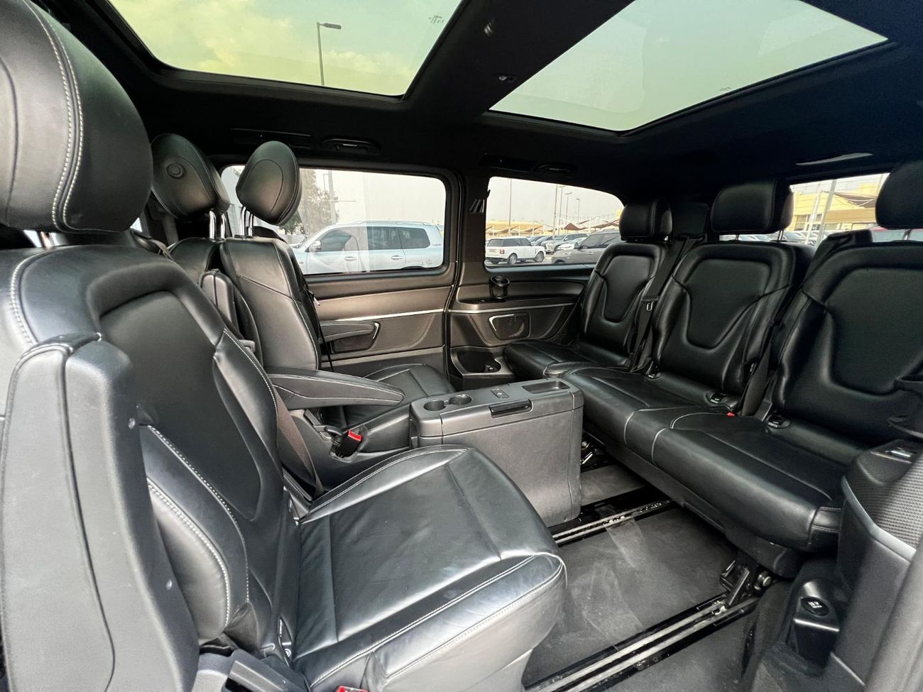 مرسيدس بنز V 250 افانتجارد