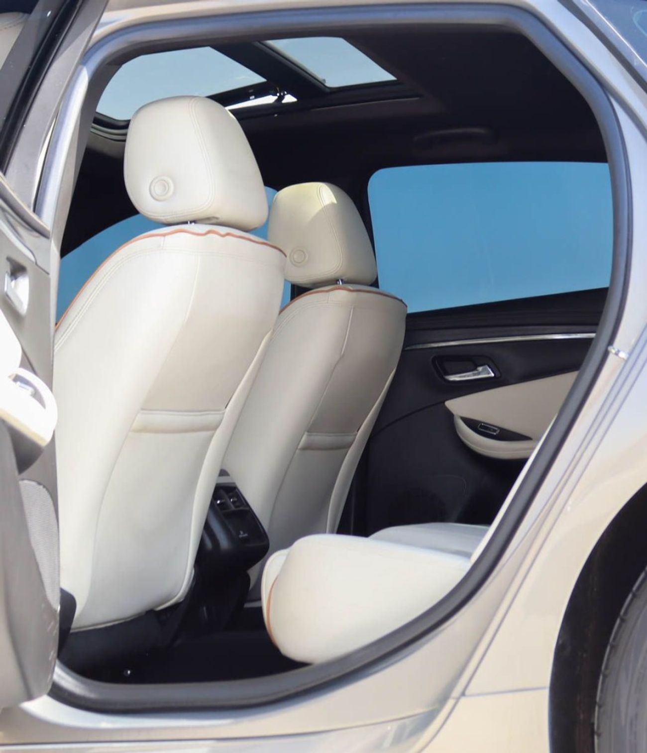 شيفروليه إمبالا Chevrolet impala V6 2019 full option GCC accident-free in excellent condition, 1345 pm