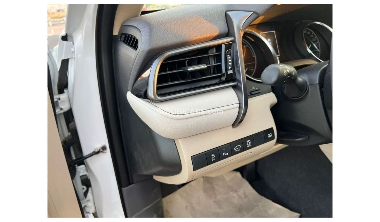 Toyota Camry 2023 GLE (( Hybrid )) White color , 2.5L 4cyl Petrol, A/T, FWD