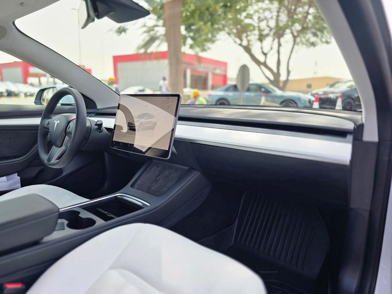 Tesla Model 3 PERFORMANCE TESLA MODEL Y PERFORMANCE FULL OPTION GCC 2022 SINGLE OWNER WITH TESLA AGENCY WARRANTY TILL 2030 IN