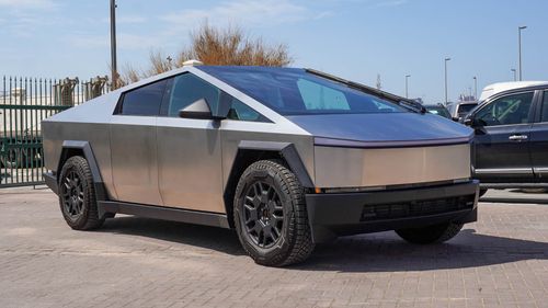 تسلا سايبرتراك FOUNDATION SERIES