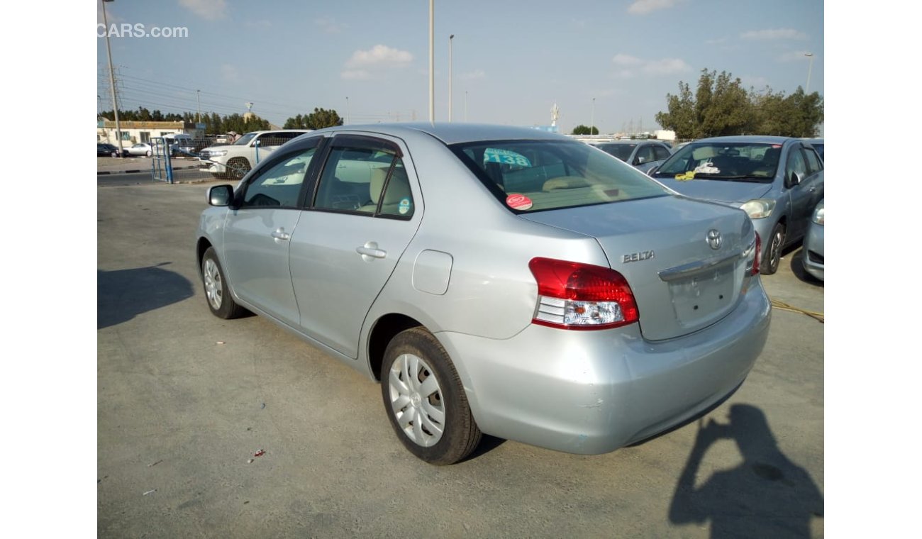 تويوتا بيلتا 2006 Silver AT Petrol 1000CC Clean Car [Japan Imported] "Right Hand Drive".