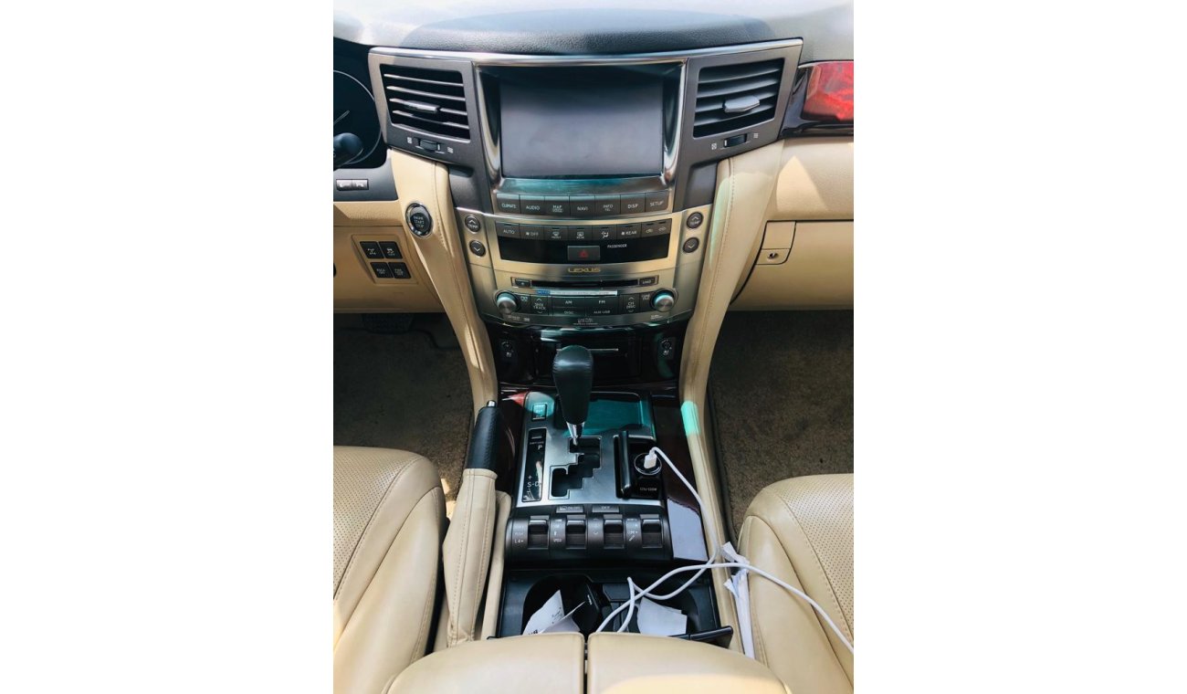 لكزس LX 570 POWER/LEATHER SEATS - FULL OPTION - CONTACT FOR BEST DEAL