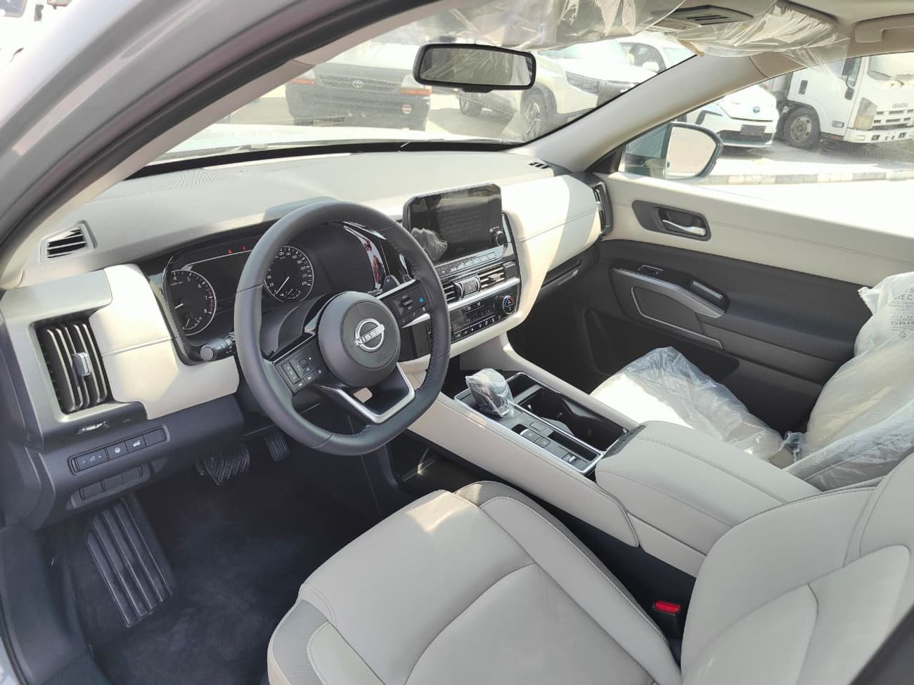 Nissan Pathfinder 2024 Nissan Pathfinder SV (7-Seater) 3.5L V6 Petrol A/T 2WD Export Only