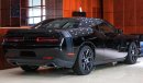 Dodge Challenger 6.4 L HEMI