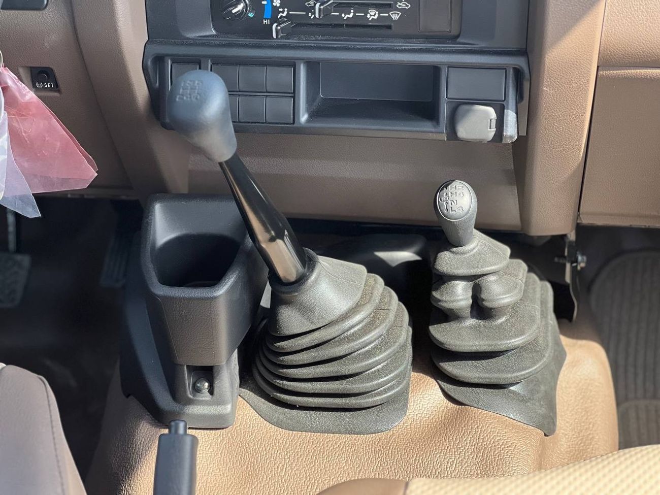 Toyota Land Cruiser Pick Up LC79 D/C 2.8L DSL M/T // 2025 // STANDER OPTION WITH POWER WINDOWS // SPECIAL OFFER // BY FORMULA AU