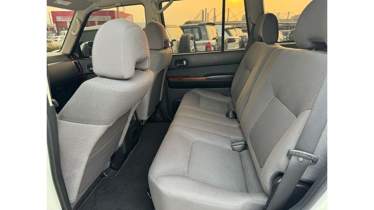 Nissan Patrol Super Safari GCC SPEC NEAT AND CLEAN