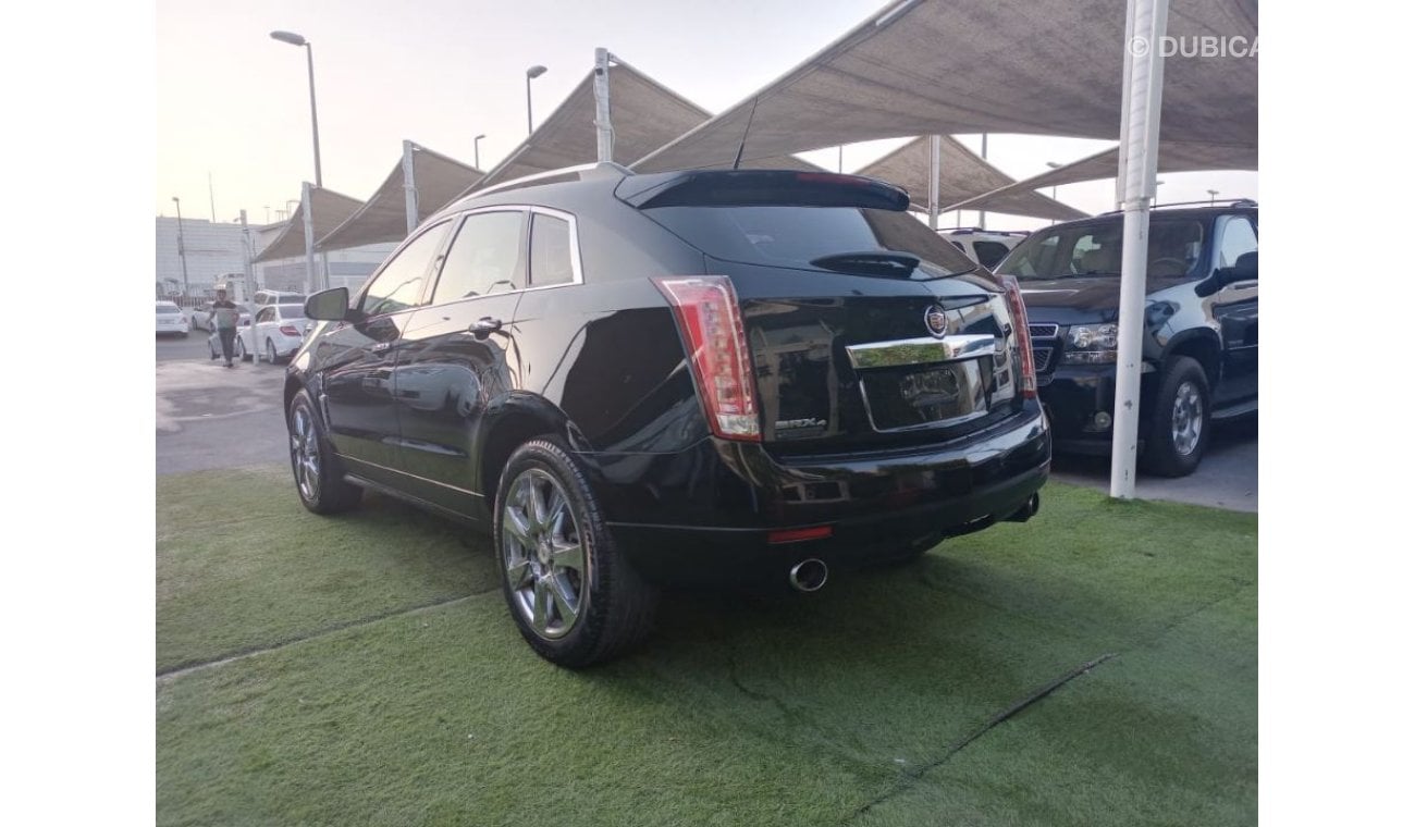 Cadillac SRX CADILAC. SRX. STATION GCC MODEL 2011 BLACK COLORE VERY GOOD CONDITION