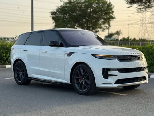 Land Rover Range Rover Sport Dynamic HSE P400 3.0L GCC SPEC UNDER WARRANTY AND SERVICE CONTRACT