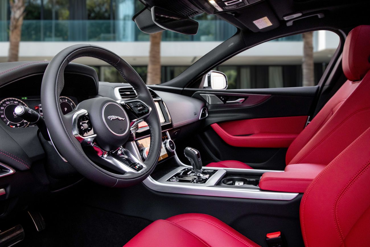 جاكوار XE XE L S P250 | 2,742 P.M | 0% Downpayment | Immaculate Condition!