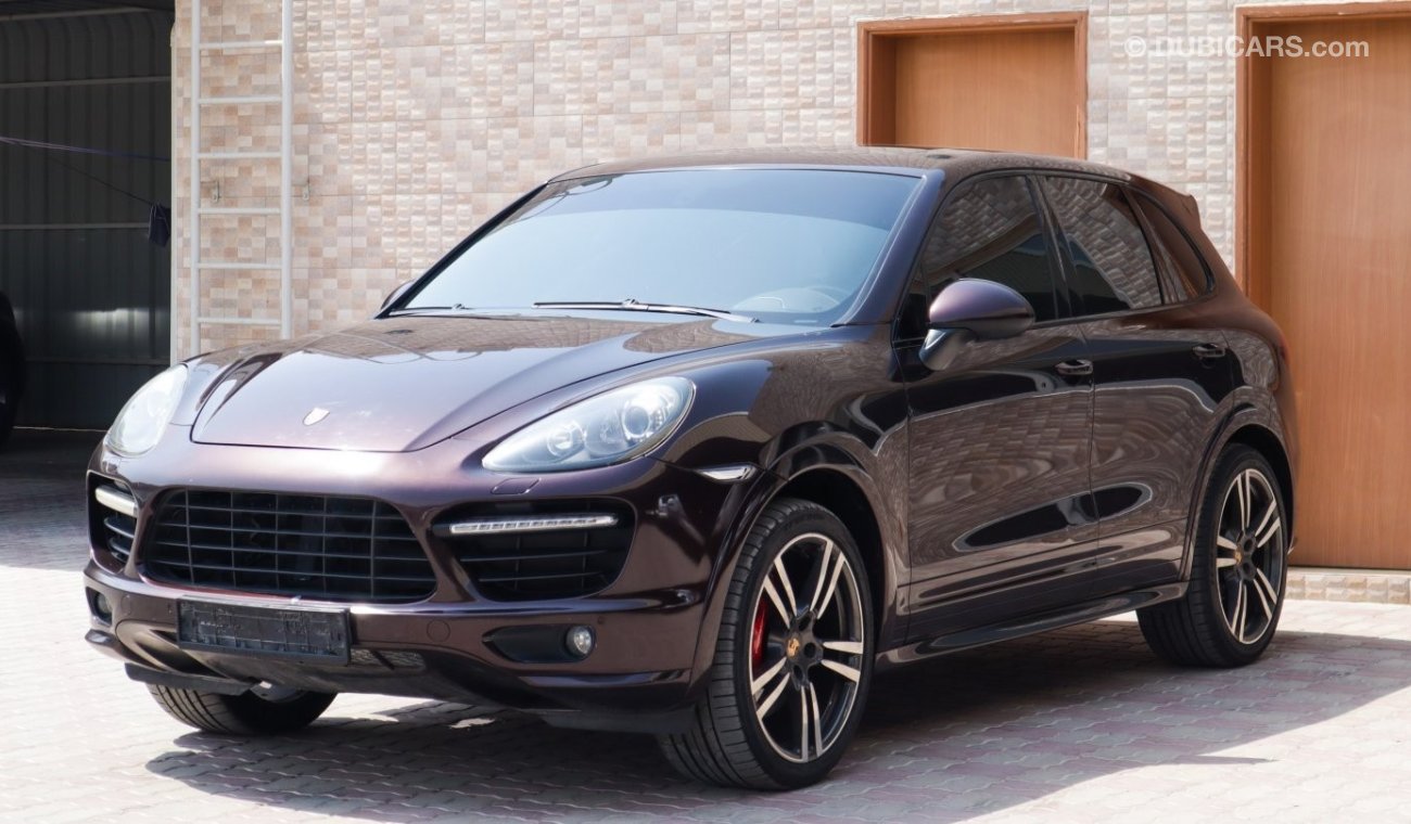 Porsche Cayenne GTS