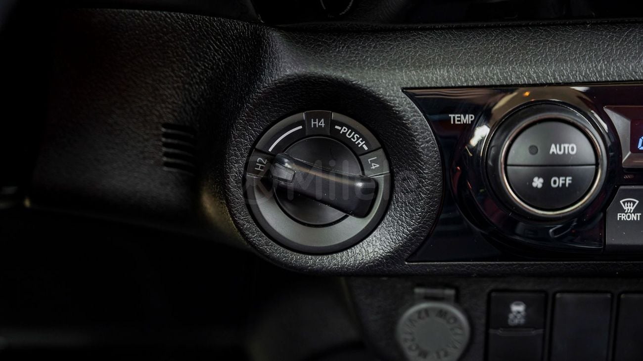 Toyota Hilux TOYOTA HILUX DC | 2-YEAR WARRANTY + SERVICE AVAILABLE | IN-HOUSE FINANCING | 0% DOWNPAYMENT (BANK)