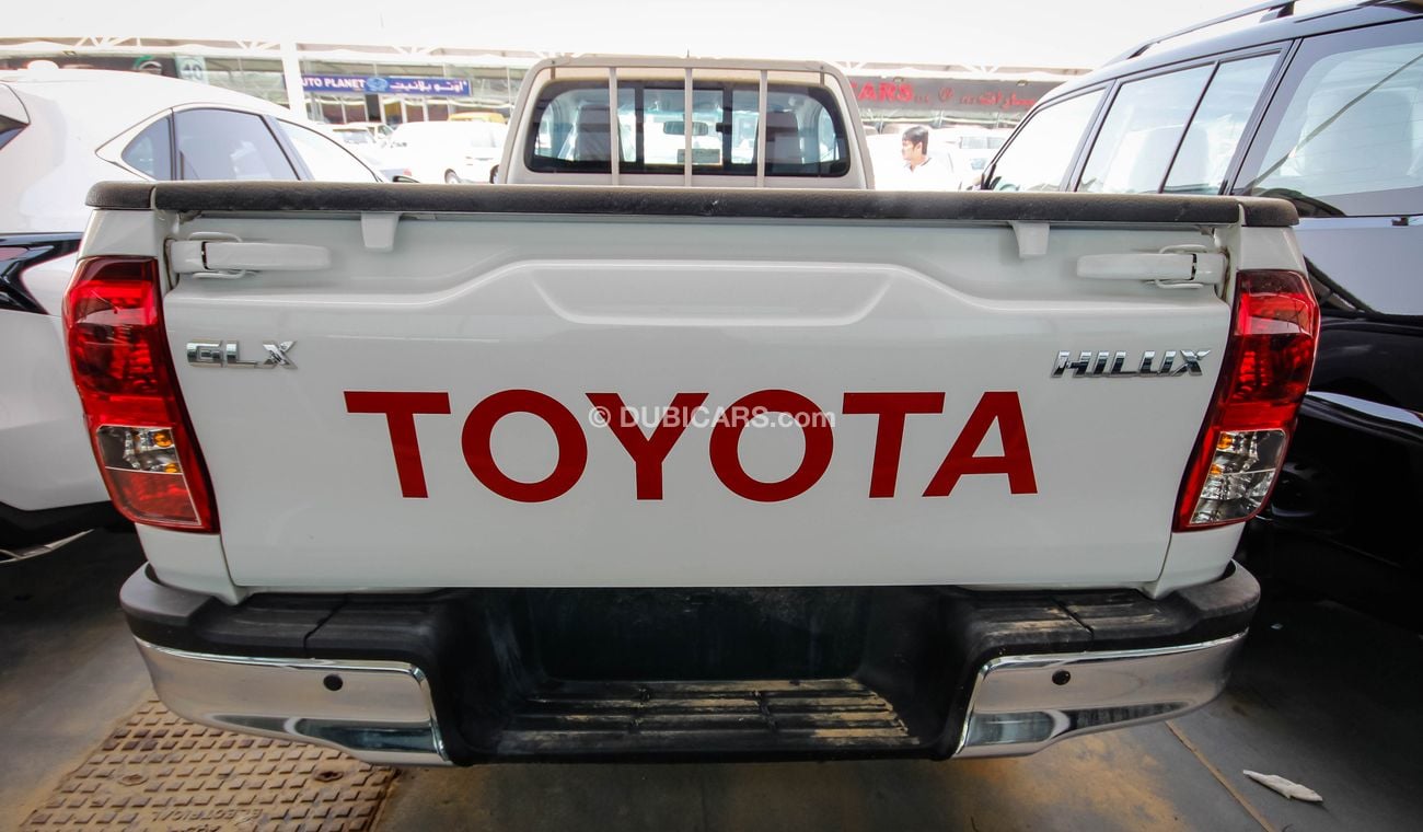 Toyota Hilux 2.4L Diesel SC - For Export Only