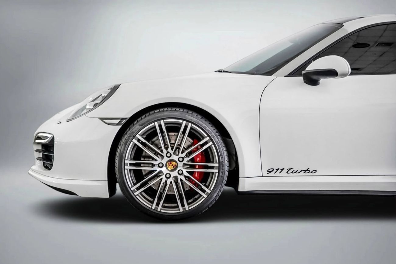 Porsche 911 Turbo 3.8L (520 HP) Coupe