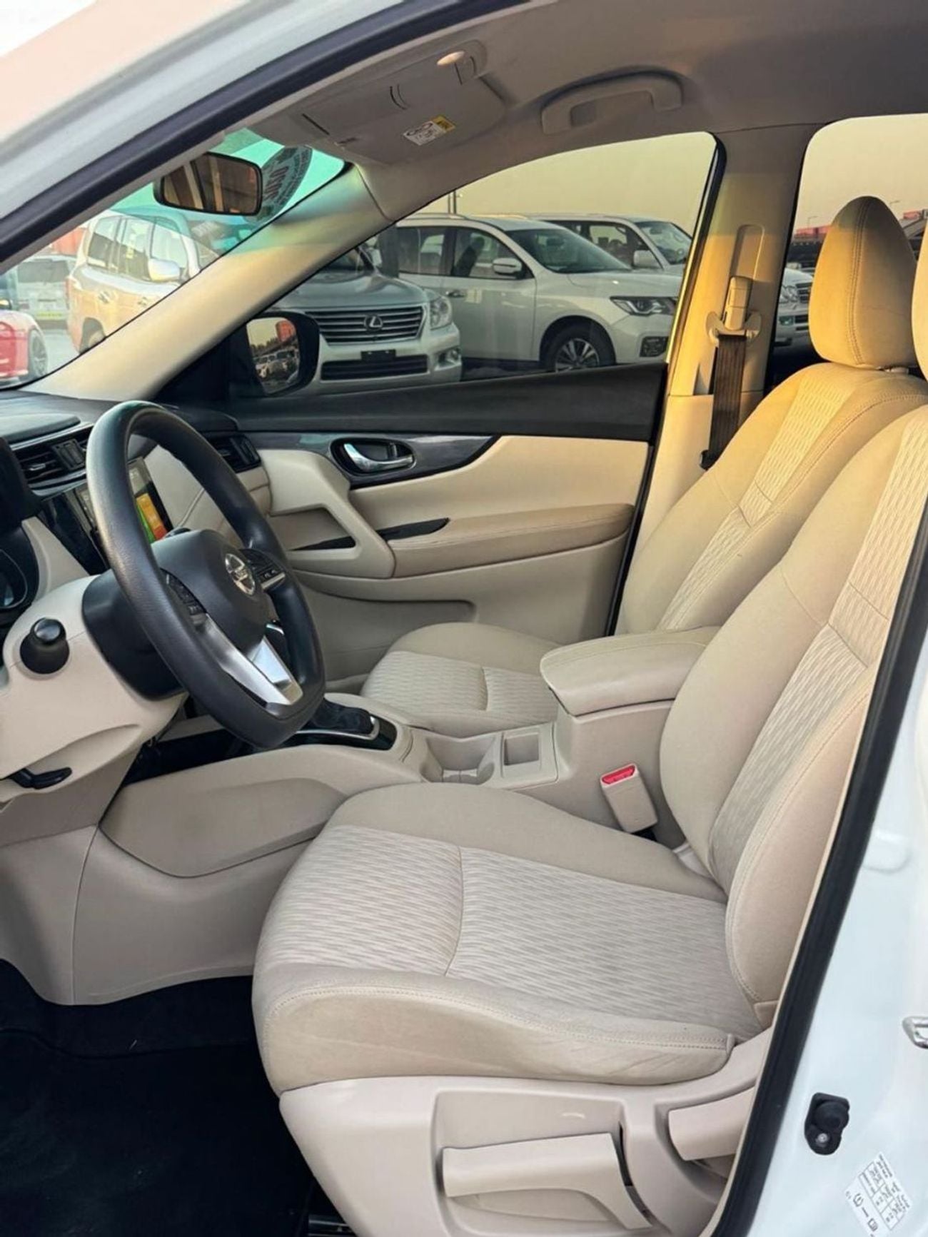 Nissan XTrail first owner, two original keys