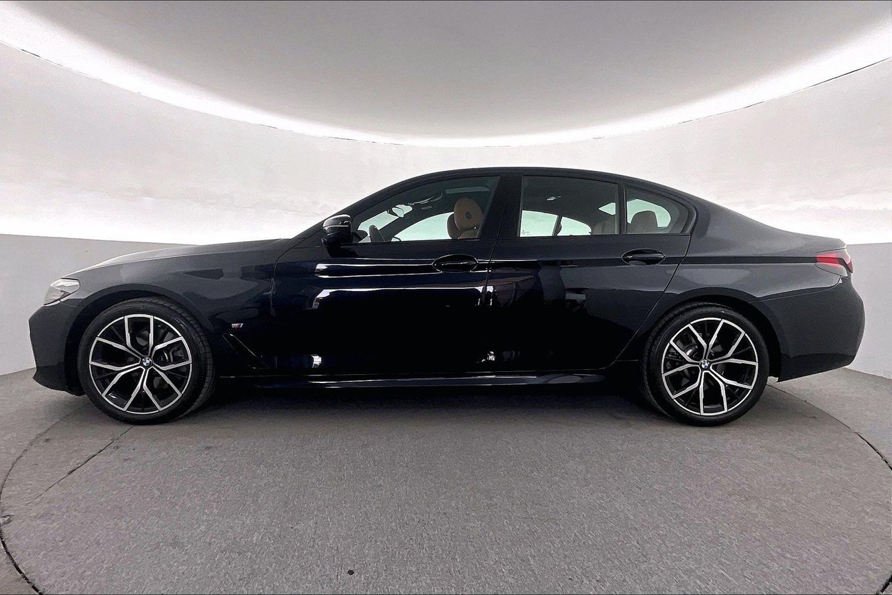 بي أم دبليو 520i M Sport | شامل الضمان | 0 ﺪﻔﻋﺓ ﺃﻮﻟﻯ