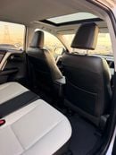 Toyota RAV4 XLE 2.5L 4x4 drive / sunroof, leather seats/ full option