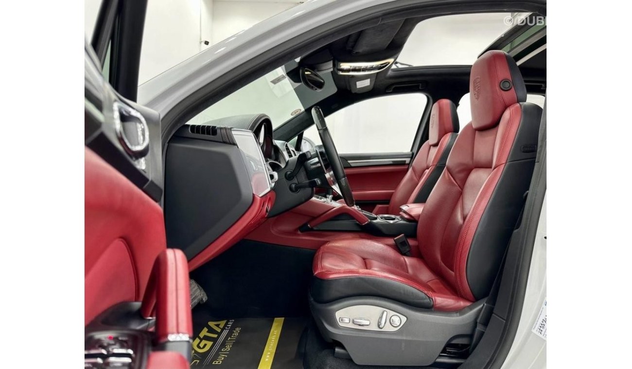 Porsche Cayenne 2016 Porsche Cayenne GTS, Full Service History, Warranty, GCC