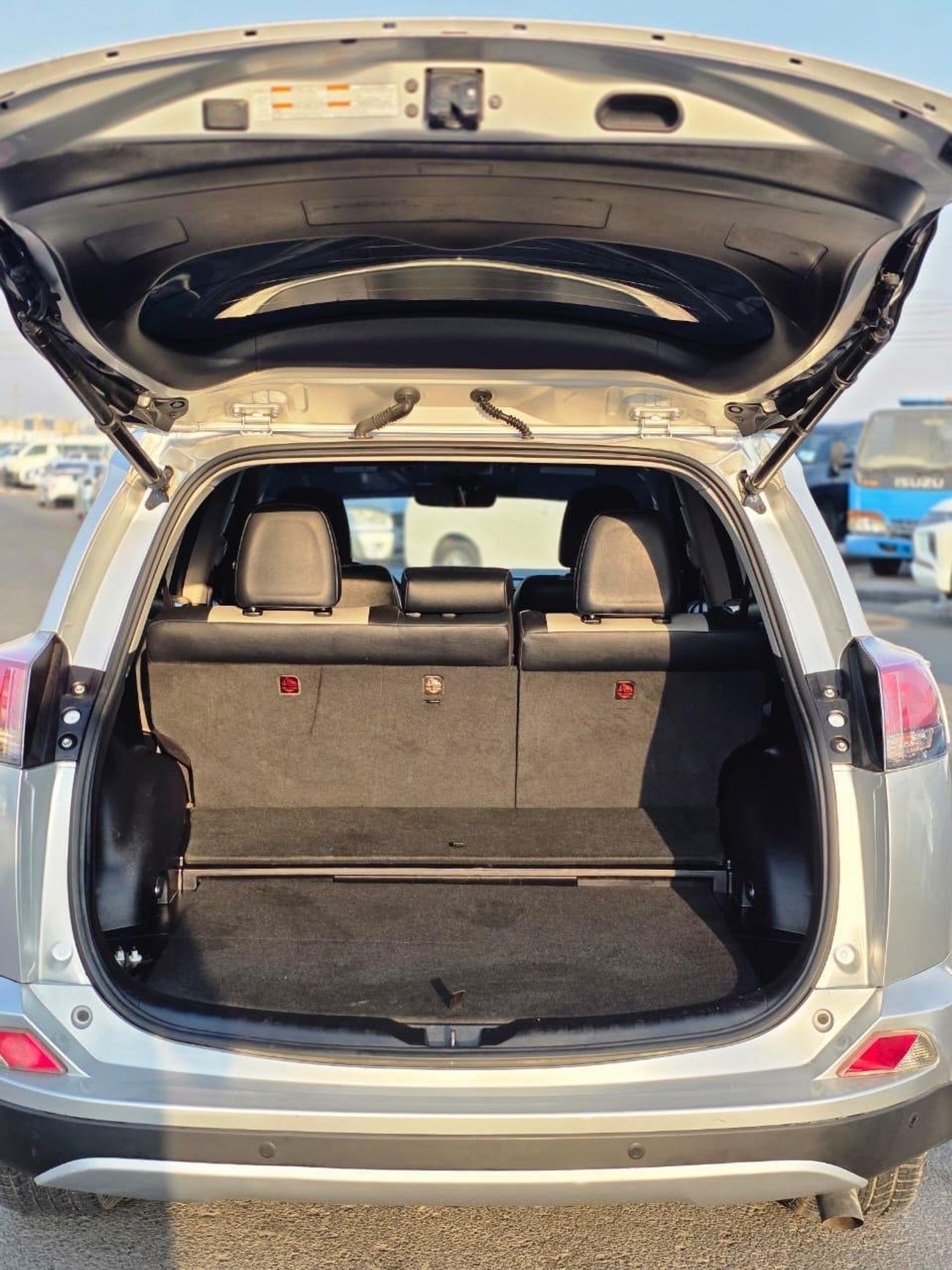 Toyota RAV4 Limited 2.5L