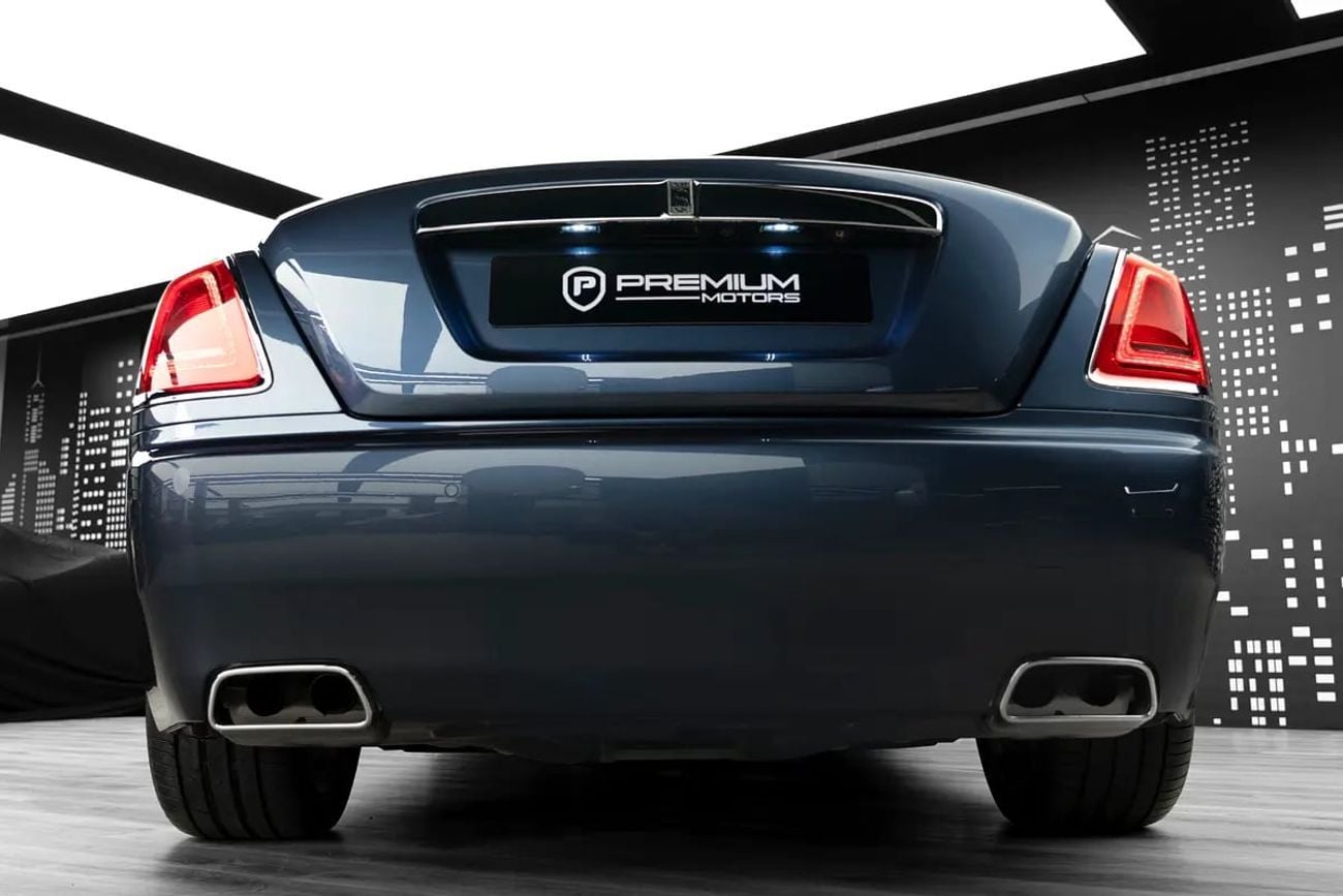 Rolls Royce Wraith ROLLS ROYCE | WRAITH SILVER BADGE | GCC SPECS LOW MILEAGE