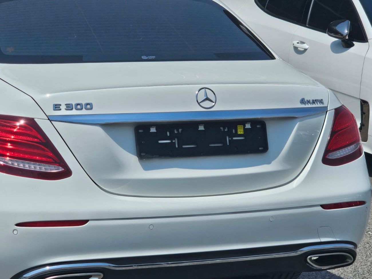 Mercedes-Benz E300