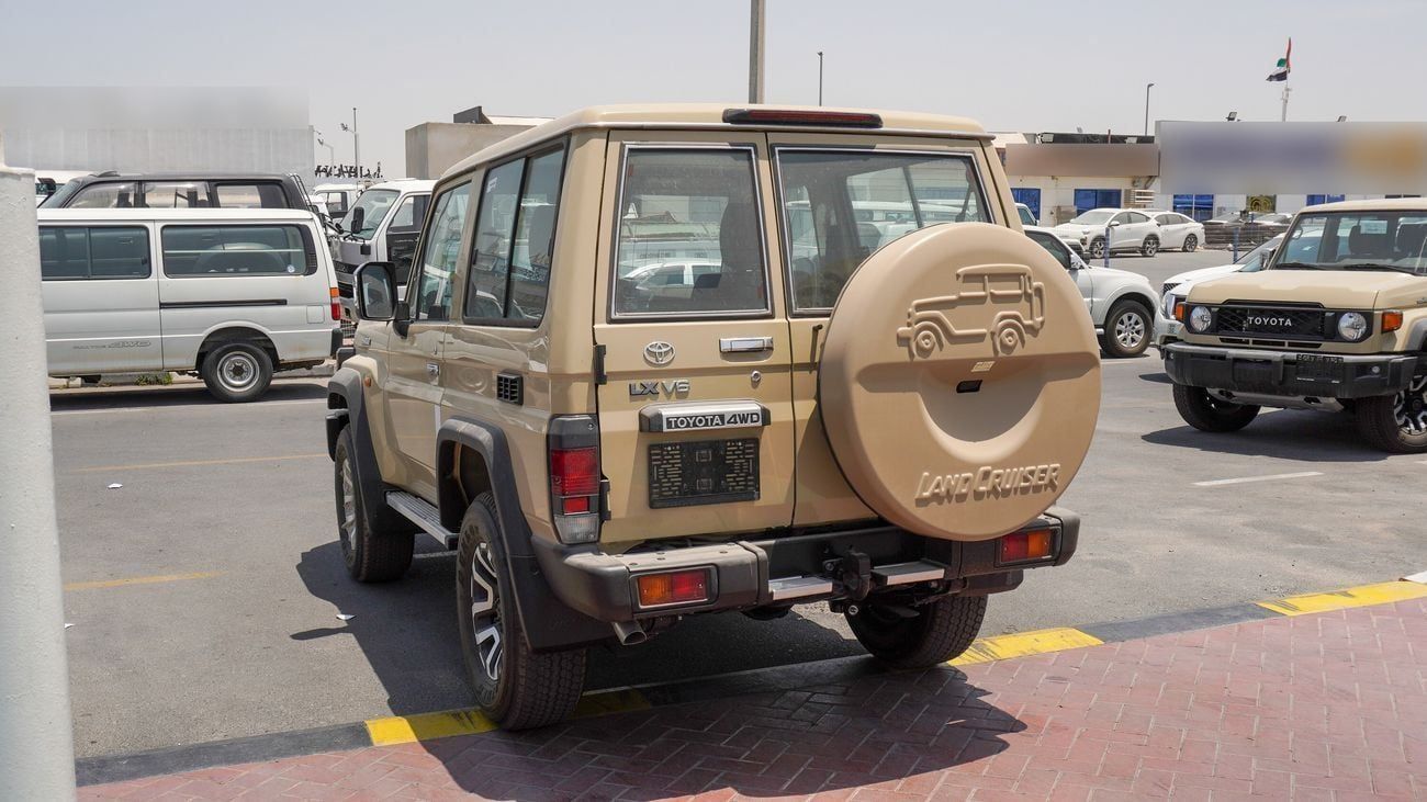 Toyota Land Cruiser 70 LX 4.0L V6 A/T