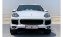 Porsche Cayenne v6 full option- complete agency maintained - under warranty