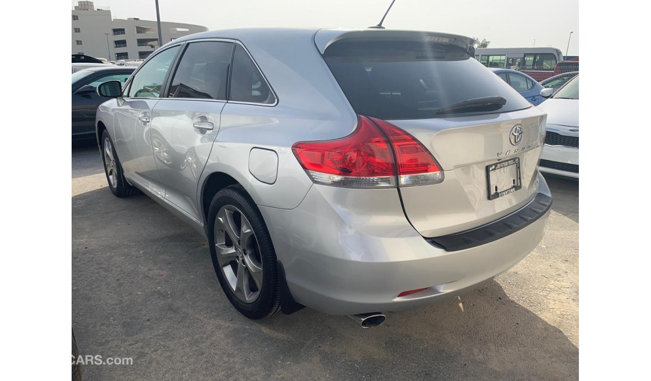 Toyota Venza Panorama FULL OPTION 3.5L V6 2011 AMERICAN SPECIFICATION