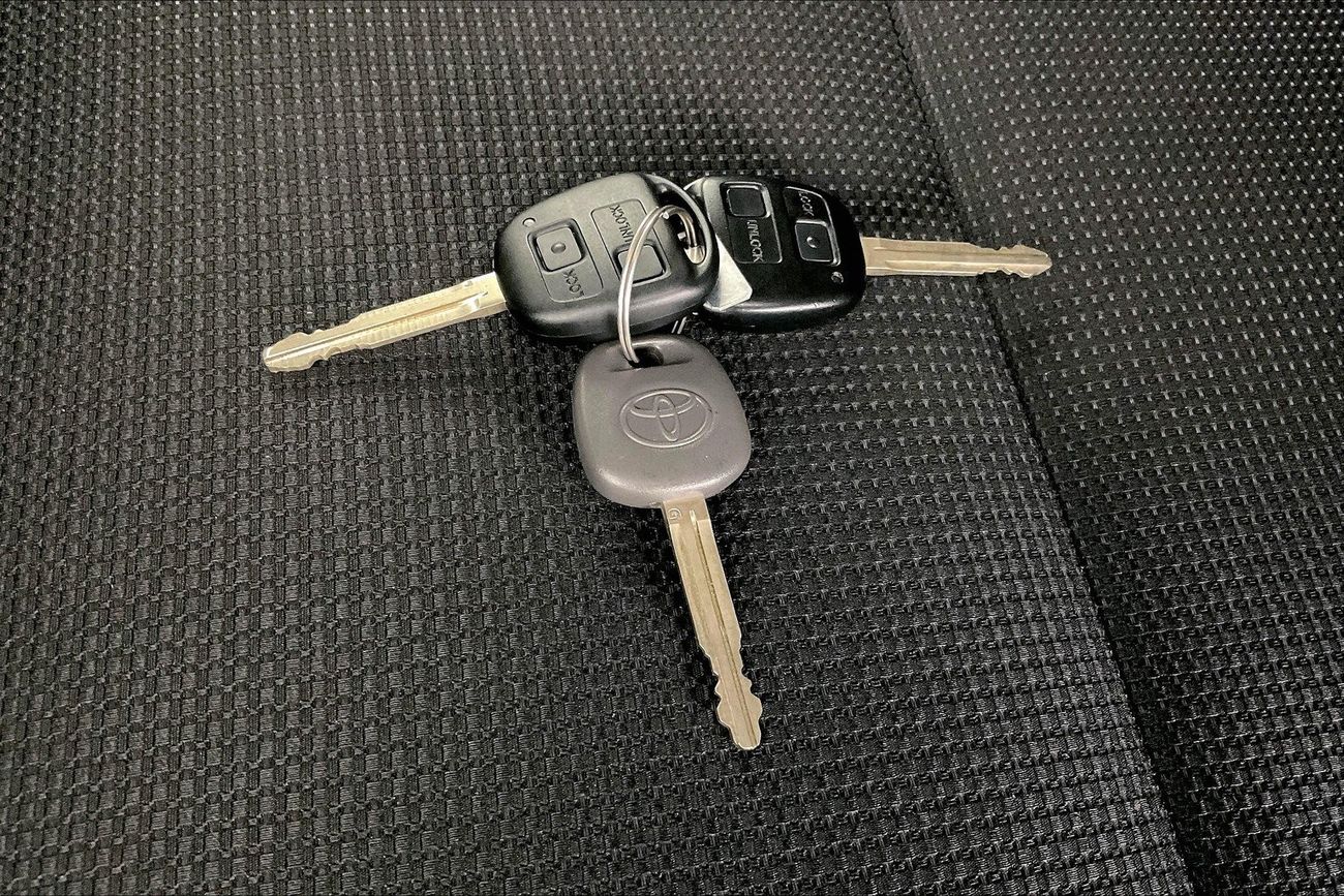 Toyota Camry SE| 1 year free warranty | Exclusive Eid offer