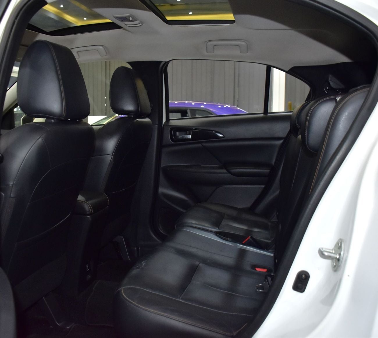 ميتسوبيشي إكلبس EXCELLENT DEAL for our Mitsubishi Eclipse Cross ( 2019 Model ) in White Color GCC Specs