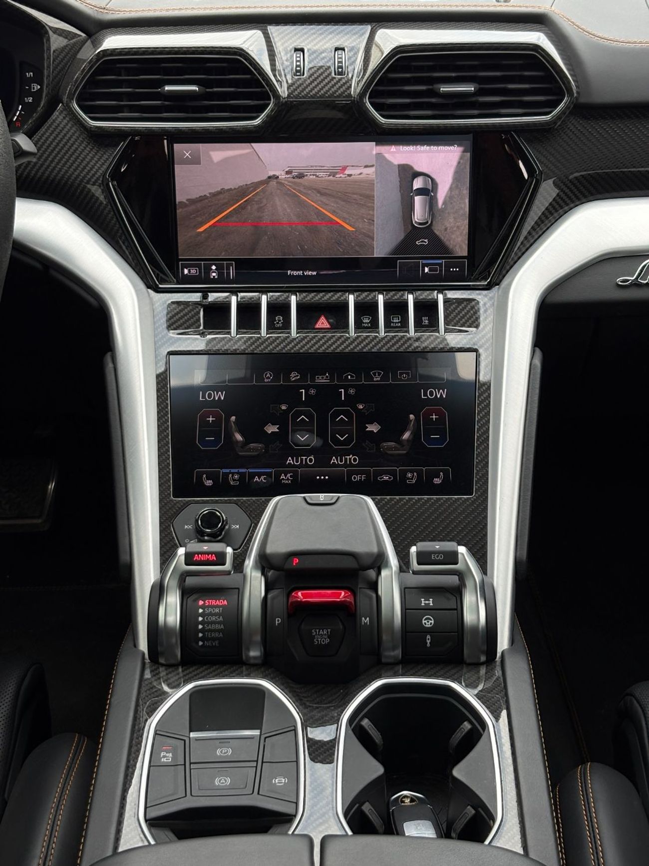 لامبورغيني اوروس STD 4.0T V8 A/T | 2020 | EUROPEAN SPECS | AED 11,200 per month