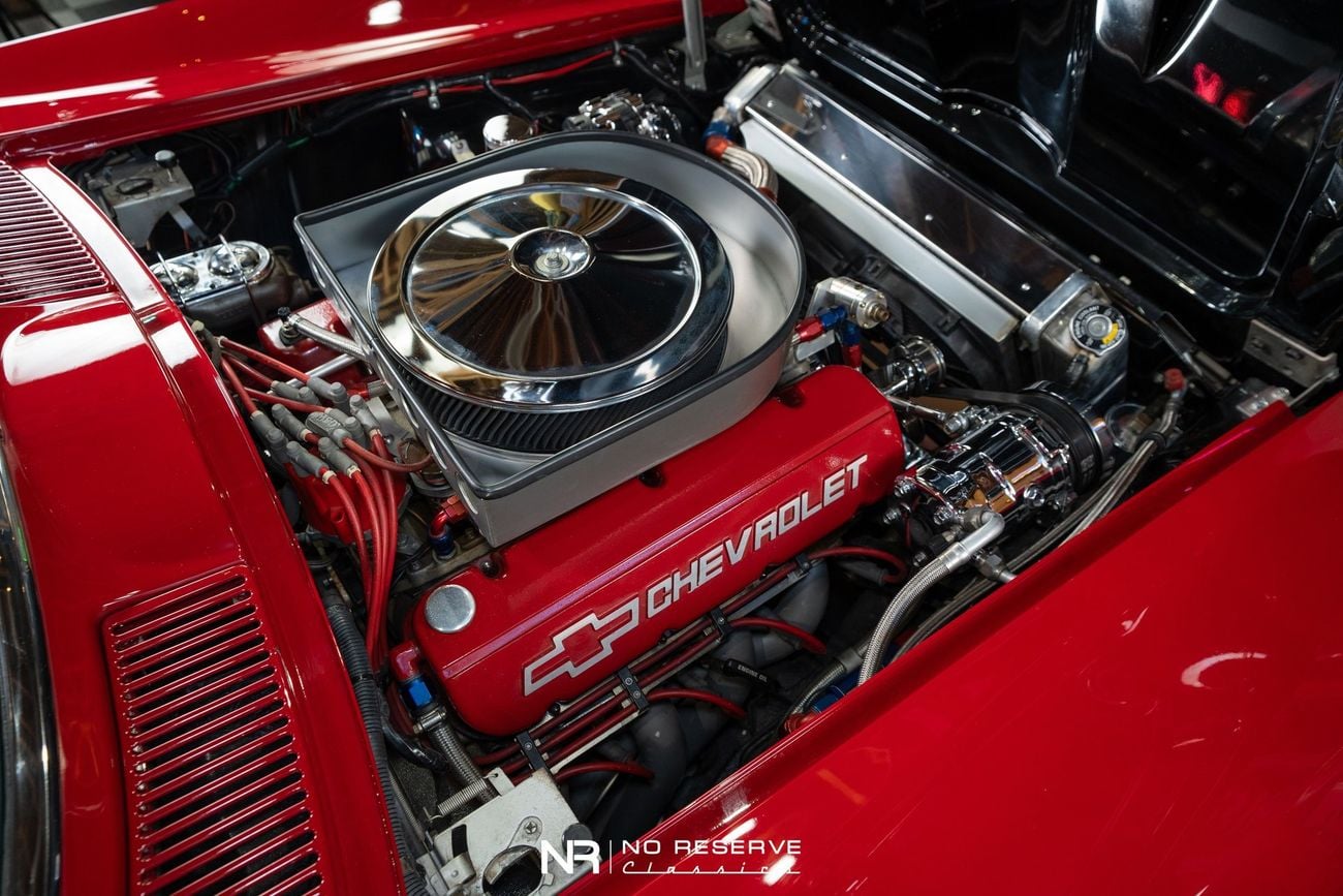 شيفروليه كورفت ZZ502 6 Speed Widebody Restomod