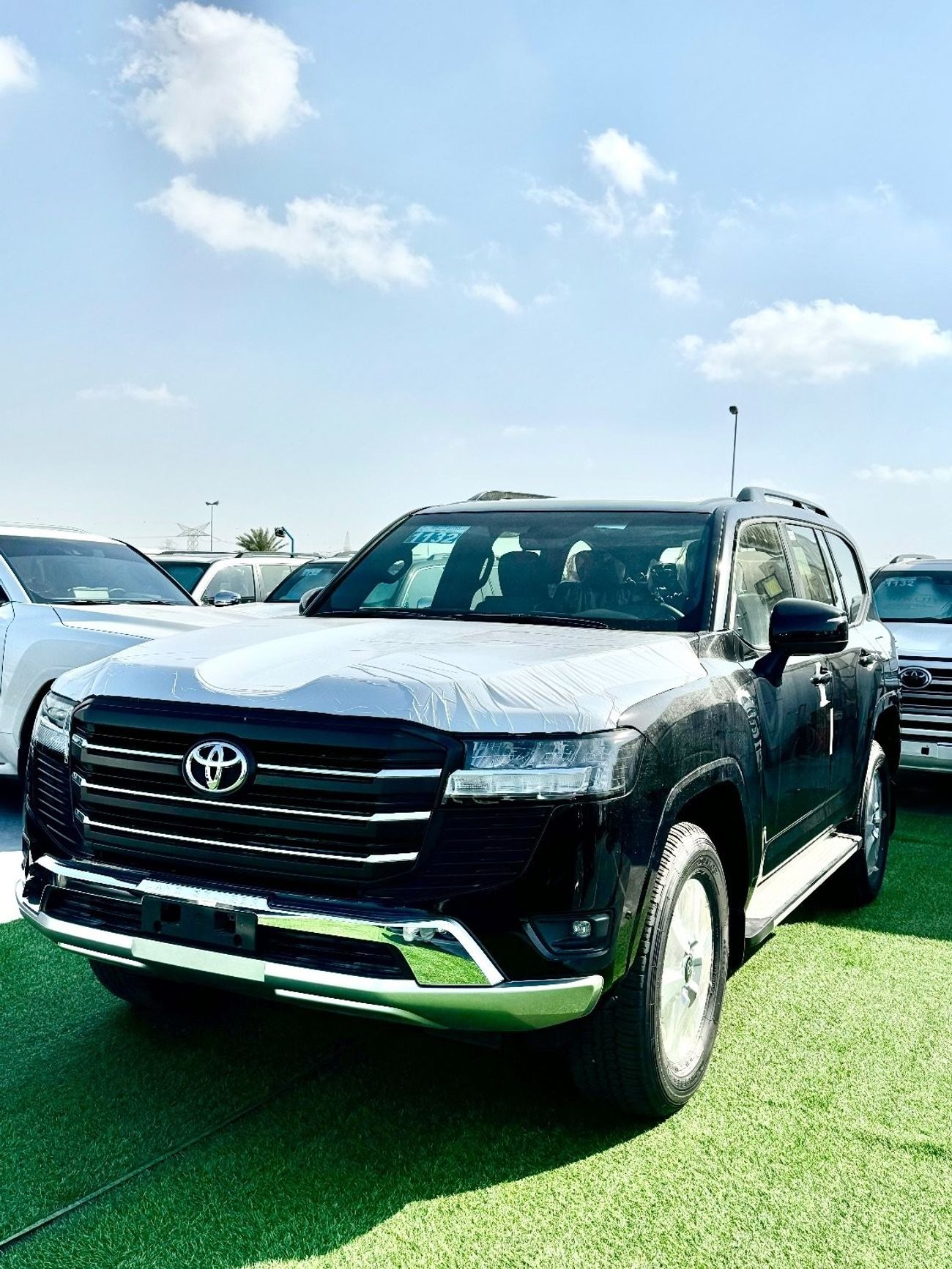 Toyota Land Cruiser Toyota Land Cruiser GXR 4.0 Black Color Interior black