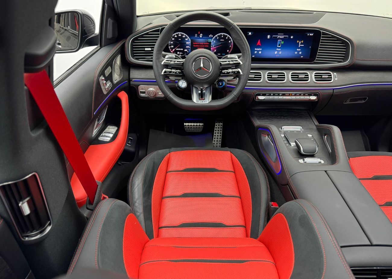 مرسيدس بنز GLE 53 AMG كوبيه 2024 Mercedes-AMG GLE 53 4MATIC+, Night Pack, Fully Loaded, 2029 Agency Warranty+ Service Contract,