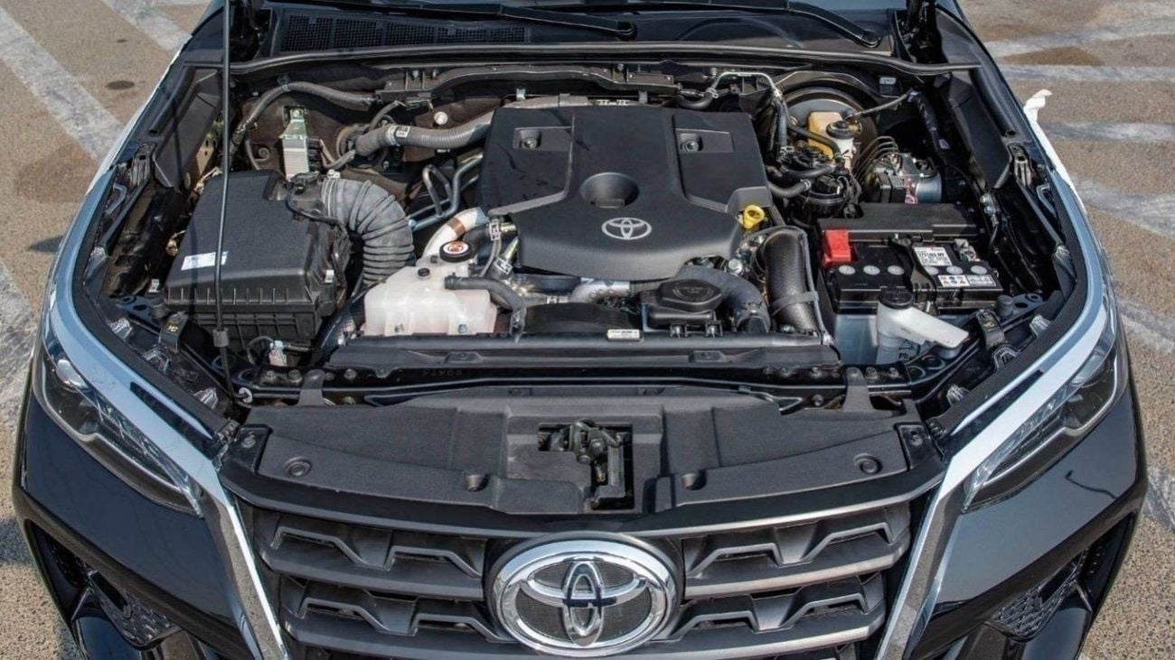تويوتا فورتونر EXR Toyota Fortuner 2.4L Diesel V4 4x4 2024