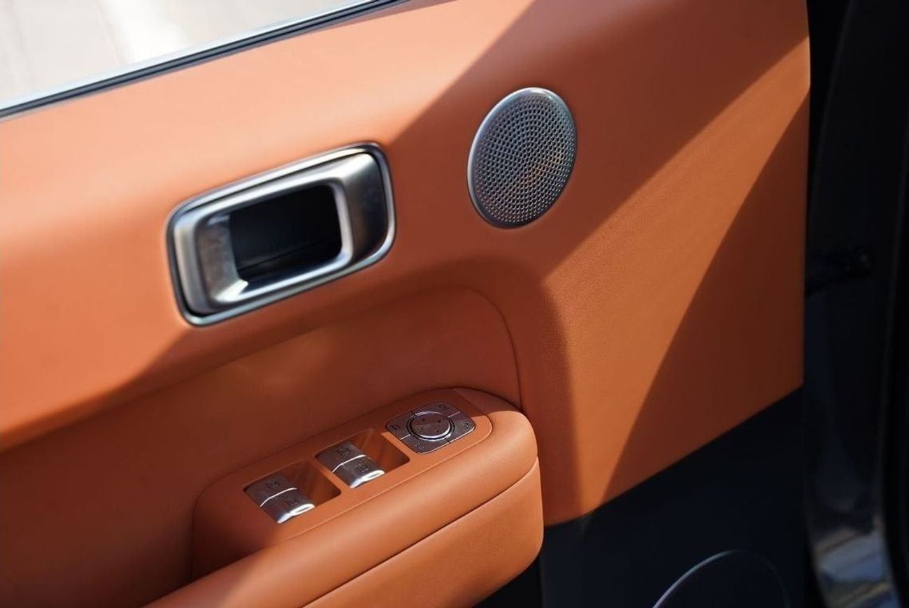 لي اوتو L6 2025 Li Auto L6 Max 1.5L Turbo Range Extended Gray 0Km