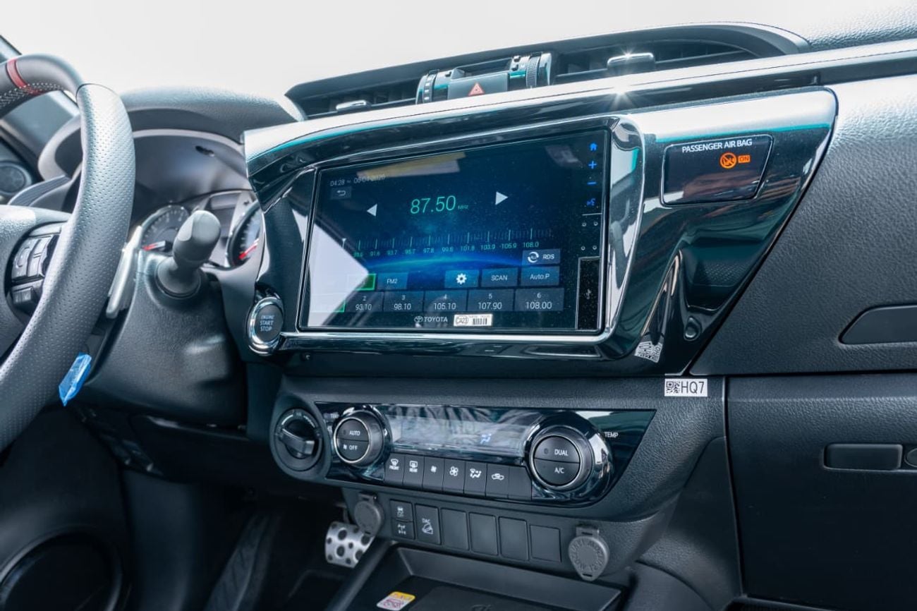 تويوتا هيلوكس GR-Sports | 2.8L | Diesel | 4x4 | Special Edition